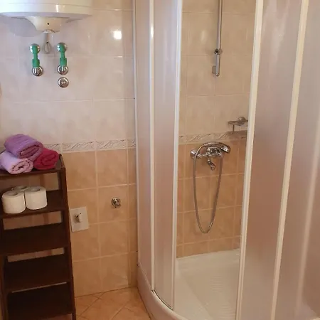 In Mit Privatem Parkplatz By Interhome Apartman *